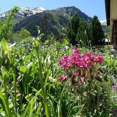 Apartment Duplex 7 Pers 2 Etoiles, Pied Des Pistes Et Randonnees, Parking, Balcon, Wifi Optionnel - Fr-1-342-202 *